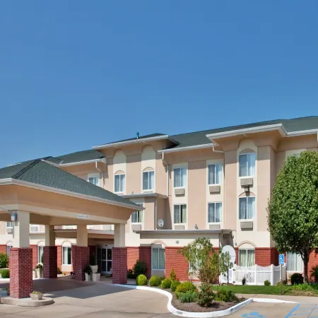 Holiday Inn Express BOONVILLE by IHG