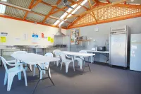 Discovery Parks - Adelaide Beachfront Hotels in Port Adelaide