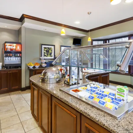 Staybridge Suites LANSING-OKEMOS by IHG
