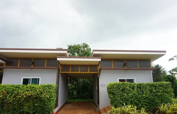 班賴蒲屏度假村