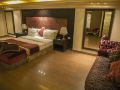 queens-suite-hotel