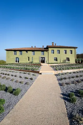 Locanda la Raia Các khách sạn ở Gavi