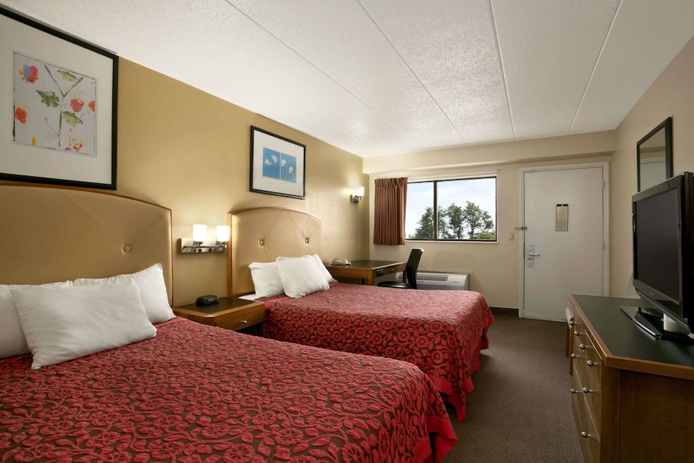 Days Inn by Wyndham Cloverdale Greencastle