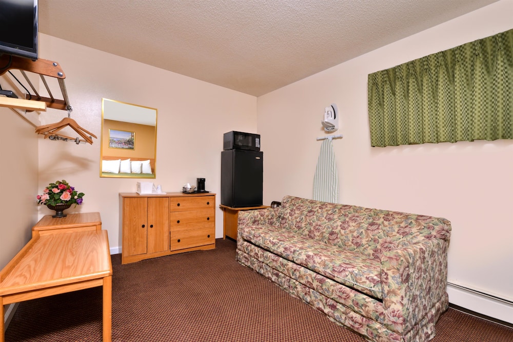 Americas Best Value Inn Jonesville/Hillsdale