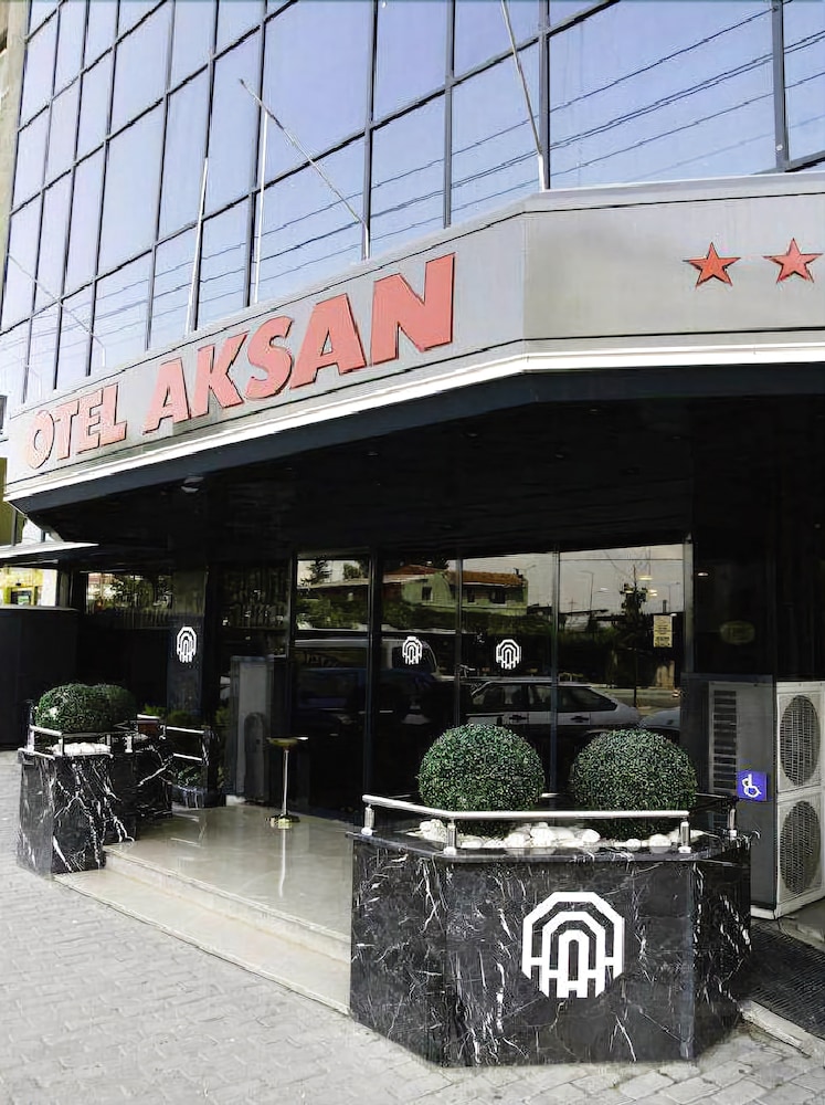 Aksan Hotel