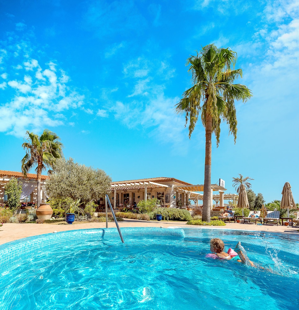 Kairaba Alacati Beach Resort
