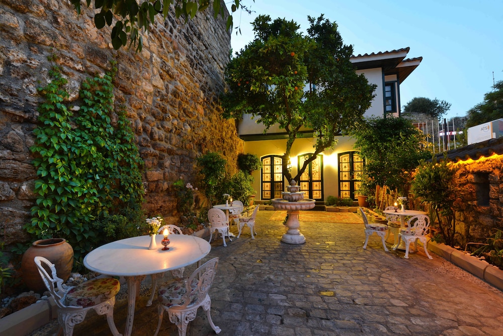 Kaleiçi Marina Boutique Hotel