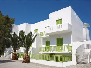 Siren Rooms and Apartments Paros