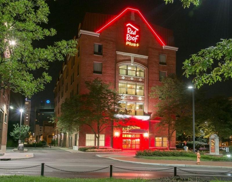 Red Roof PLUS+ Columbus - Ohio State University OSU