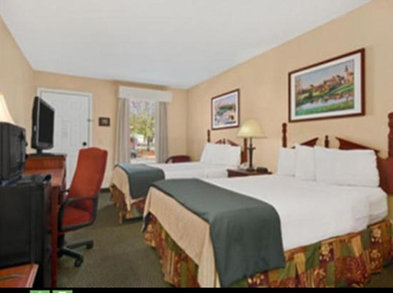 Baymont by Wyndham Roanoke Rapids