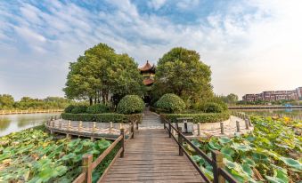 WYNDHAM GARDEN QIANJIANG DOWNTOWN