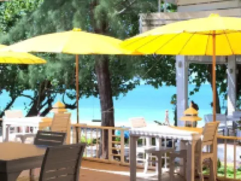 พยามคอทเทจรีสอร์ท โรงแรมในเกาะพยาม