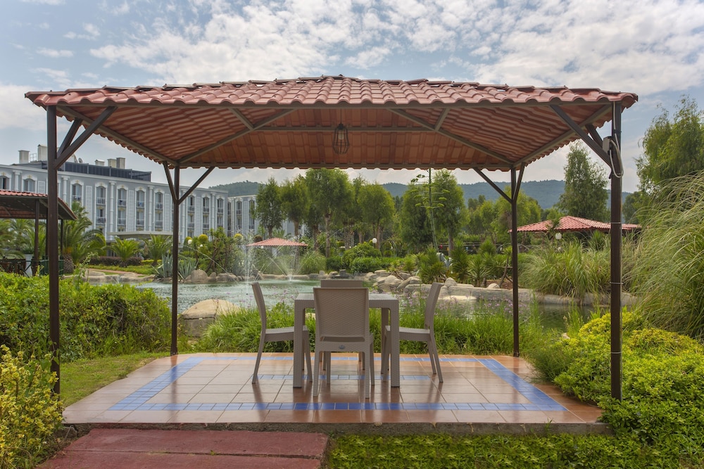 Hedef Beyt Hotel Resort & Spa (Hotel Beyt - Islamic)