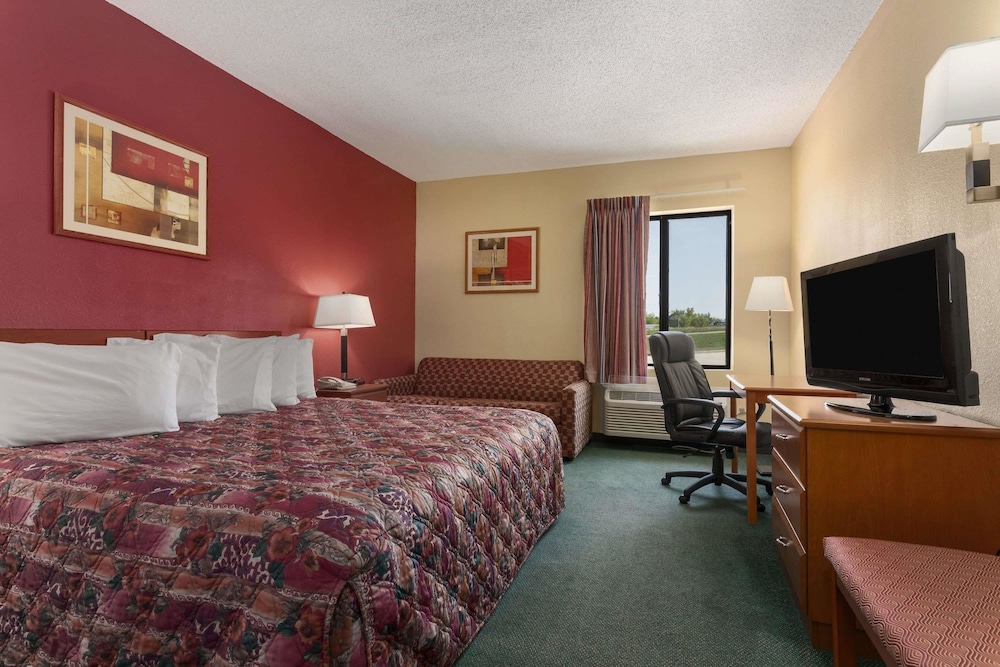 Days Inn by Wyndham Jefferson City