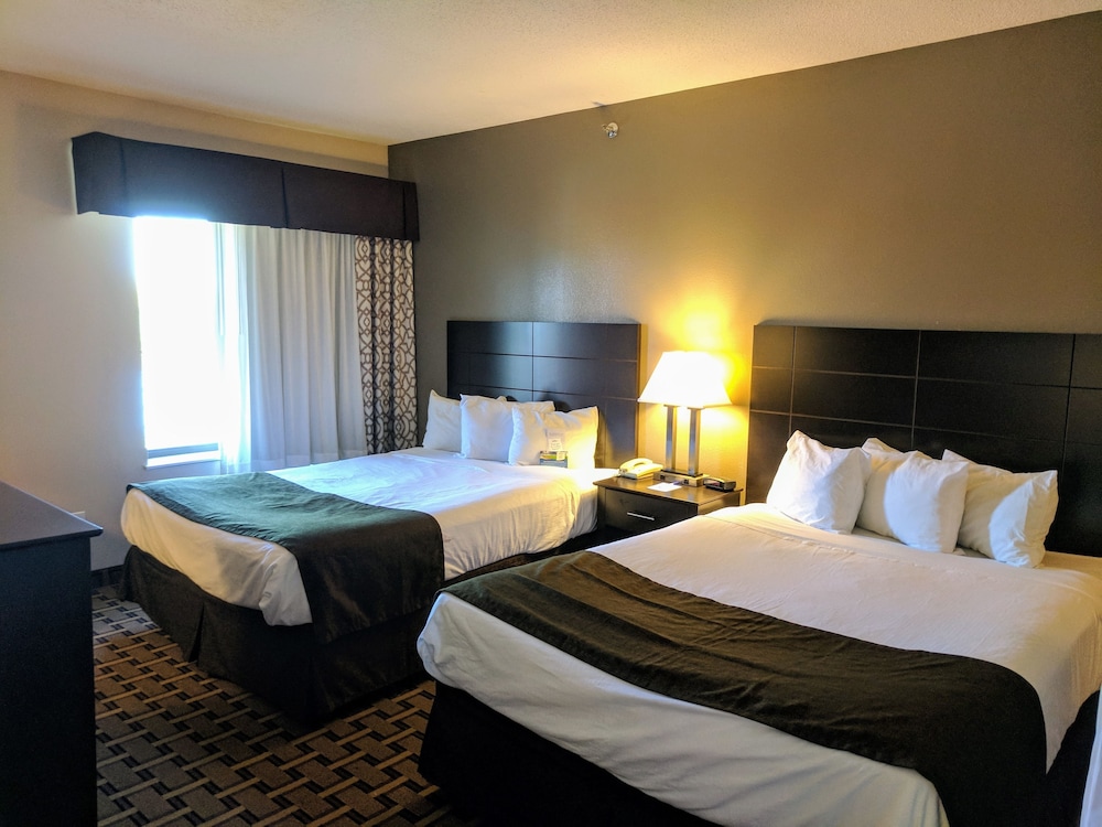 SureStay Plus Hotel by Best Western Coralville Iowa City