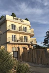 Best 10 Hotels Near Plage de l＇Almanarre from USD 85/Night-Hyeres for 2022  | Trip.com