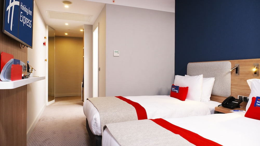 Holiday Inn Express Istanbul - Atakoy Metro, an Ihg Hotel