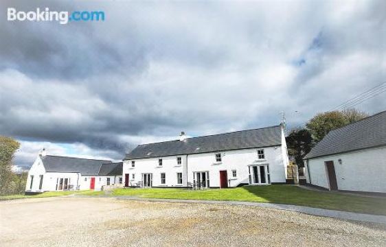 Finn Cottage - Housity