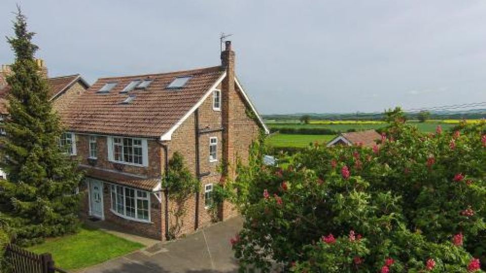 Brambling Fields B&B and Cottages