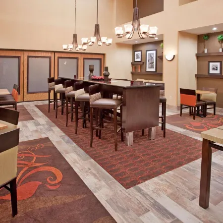 Hampton Inn & Suites Dickinson