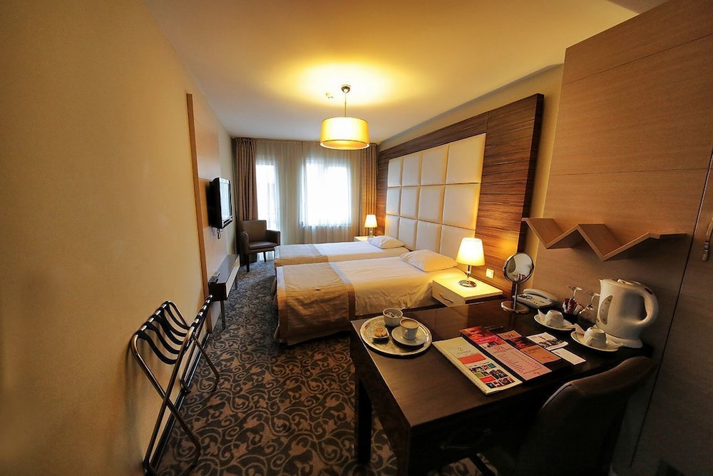 Derpa Suite Hotel Osmanbey