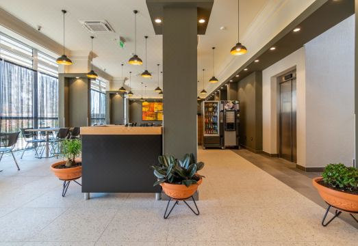 Hotel ResursHotel Overview