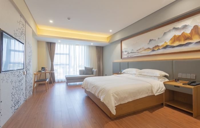 Lucky Star Hotel