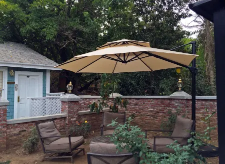 Americas Best Value Inn & Suites-Royal Carriage Отели в г. Джеймстаун