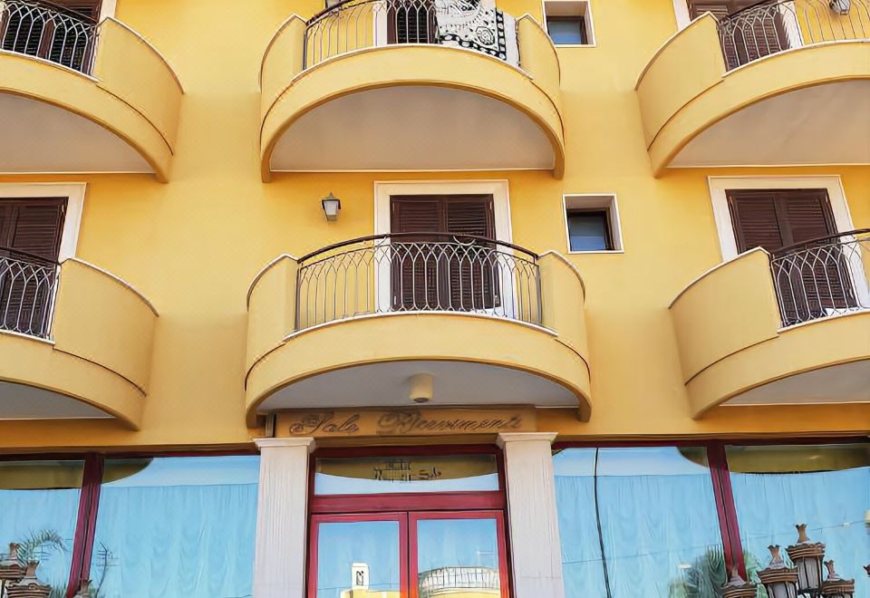 Hotel Riva del Sole-Porto Cesareo Updated 2023 Room Price-Reviews & Deals |  Trip.com