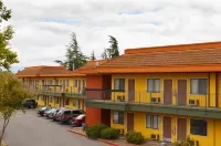 Rodeway Inn Livermore Hotels in Livermore