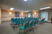 Country Inn & Suites by Radisson, Waterloo, IA