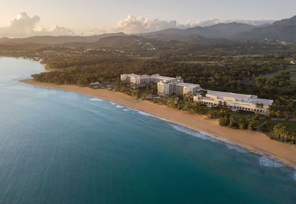 Wyndham Grand Rio Mar Puerto Rico Golf & Beach Resort - Valoraciones de  hotel de 4 estrellas en Mameyes II