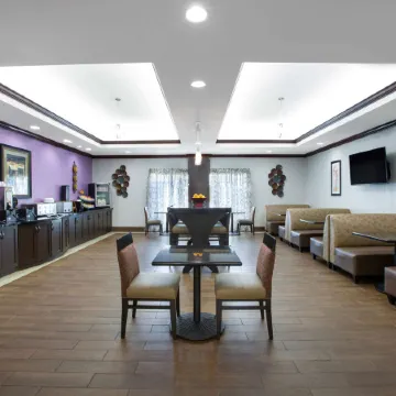 La Quinta Inn & Suites by Wyndham Tupelo