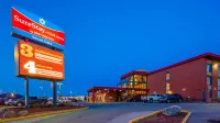 Seven Oaks Hotel Regina Các khách sạn gần First Nations University of Canada