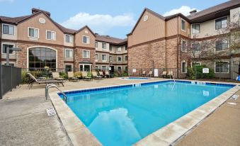 Staybridge Suites Grand Rapids - Airport