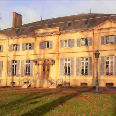 La Maison Verneuil Hotel Exterior