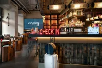 Moxy Louisville Downtown - bar