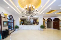 Meilun • City Resort PLUS Hotel (Guilin Xing'an Qinhuang Palace Lingqu Water Street)