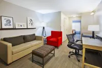 Country Inn & Suites by Radisson, Big Rapids, MI Hotels in Big Rapids