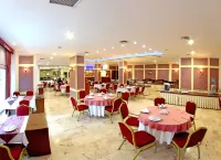 Seckin Hotel - breakfast