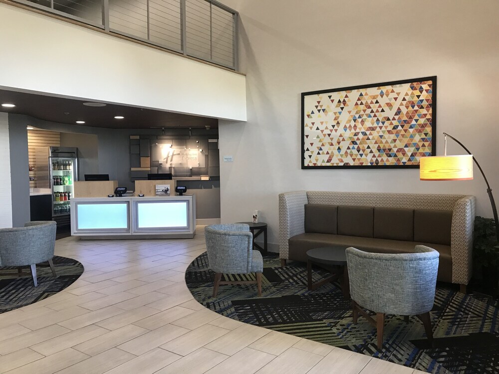 Holiday Inn Express Canton, an Ihg Hotel