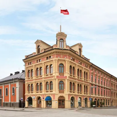 Scandic Ambassadeur Drammen Hotels near Drammen Stasjon