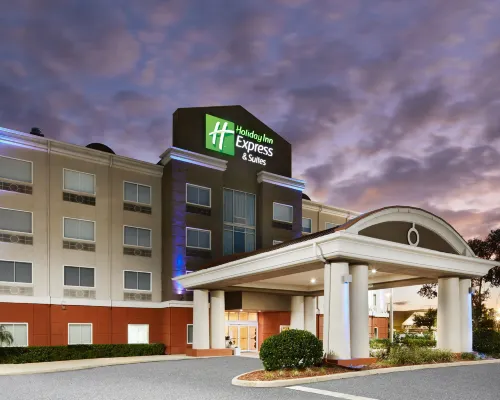 Holiday Inn Express & Suites PALATKA NORTHWEST by IHG Hotels in Putnam County