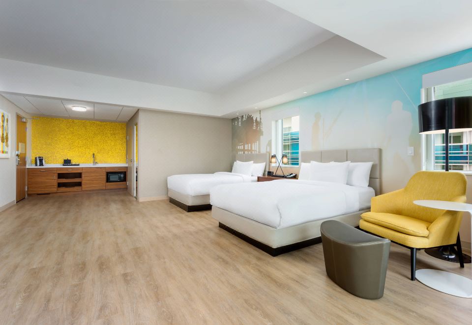 3. Courtyar..