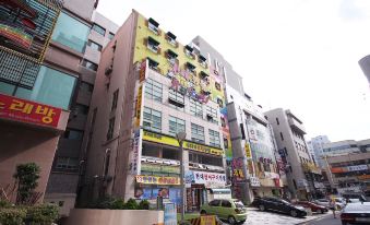 Changwon Yongho-Dong Cafe