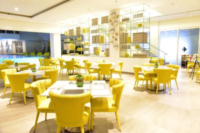 レストラン アストリア カレントの写真