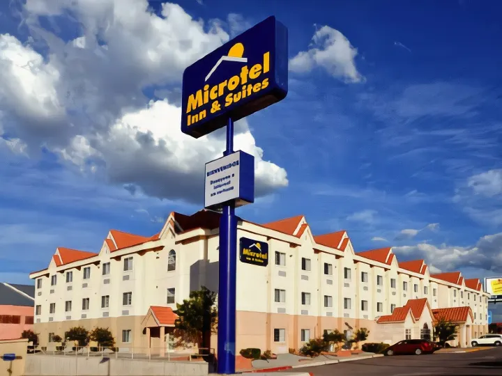 Microtel Inn & Suites by Wyndham Chihuahua