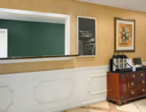 Baymont by Wyndham Hickory