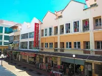 Sandakan Backpackers Hostel Hotels near Sandakan Heritage Trail