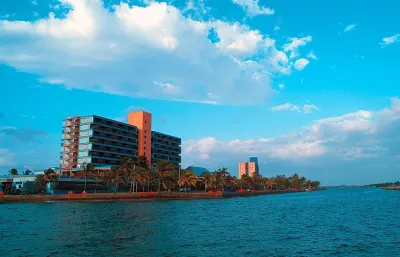 Gran Caribe Puntarena playa Caleta